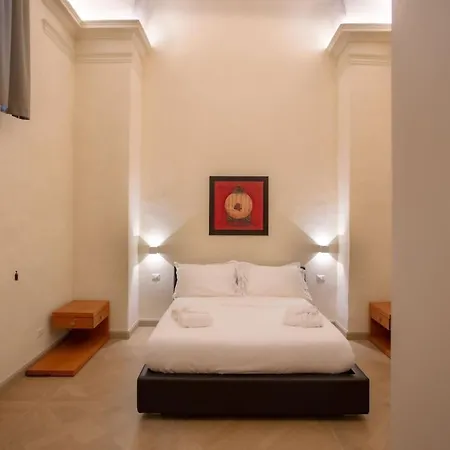 Apartment Design In Historical Palace Bologna